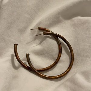 Sheila fajl tarnished hoops